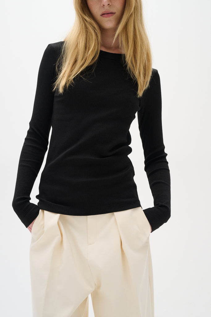 DagnaIW T-shirt QUEBEC CANADA