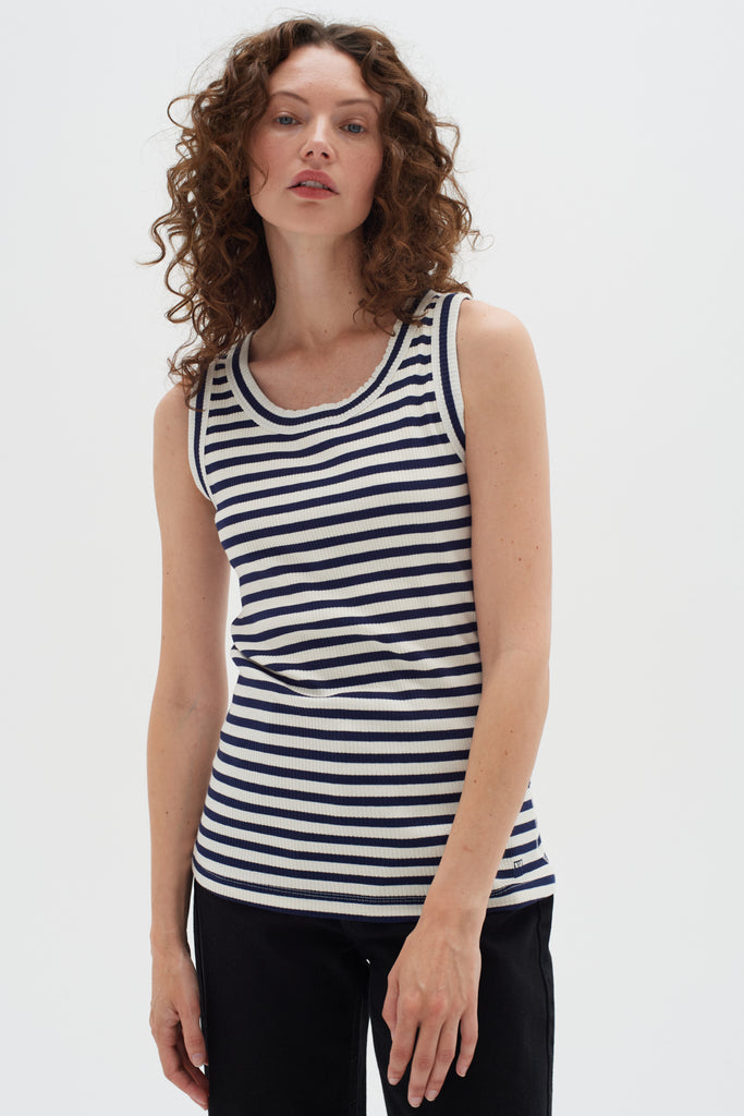 Camisole Dagna rayé noir et blanc InWear dispo chez Jupon Pressé, Québec, Canada