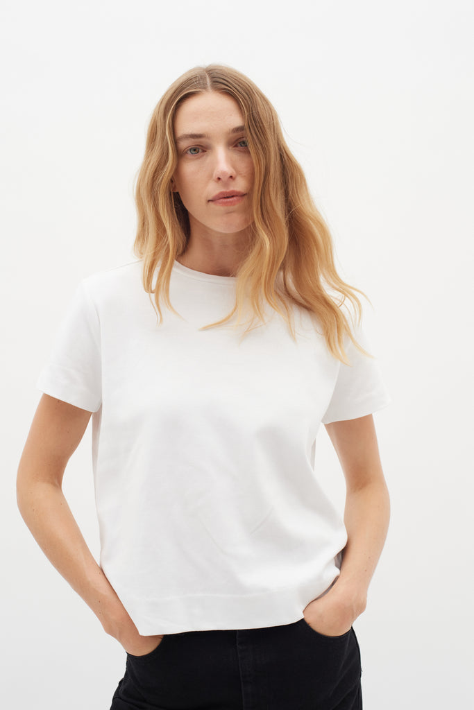 LUKEIW BASE TEE PURE WHITE