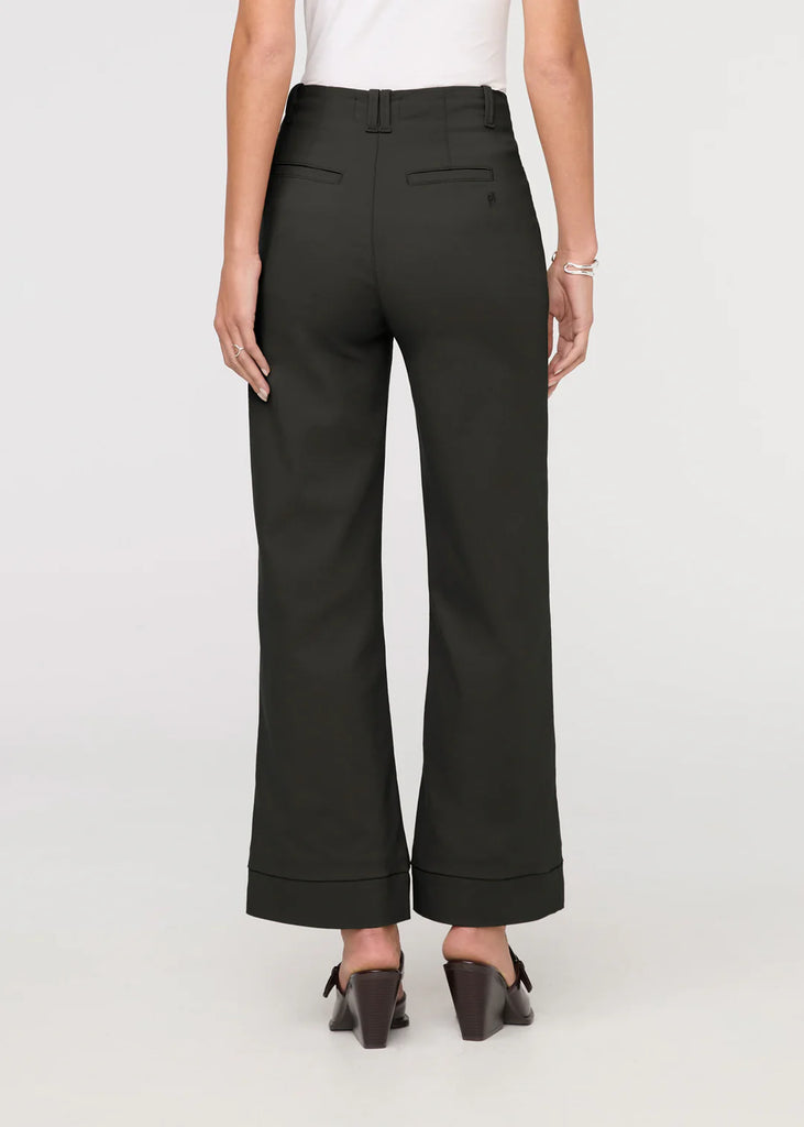 DU/ER Québec, Canada