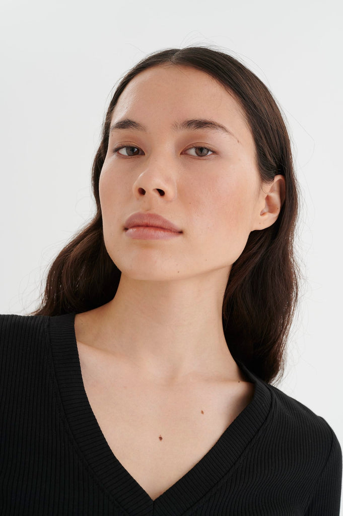 Haut basique noir femme