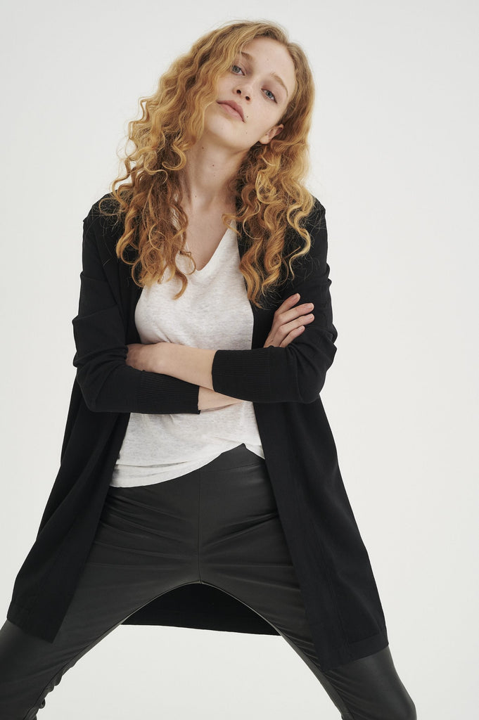 Veste longue Renee - black InWear chez Jupon Pressé, Québec, Canada
