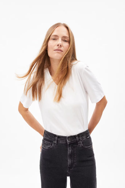 LUALAA V-NECK Armedangels Québec, Canada