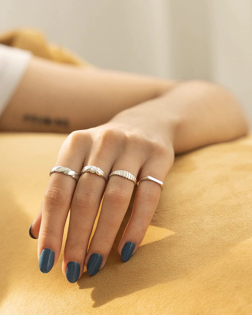 Bague design femme argent