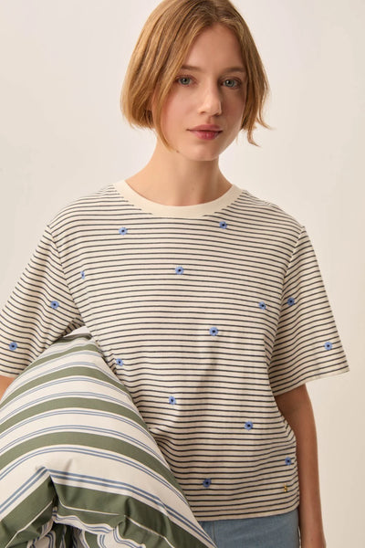 Tee-shirt rayé à broderies Josef marine / ciel Des Petits Hauts Québec, Canada