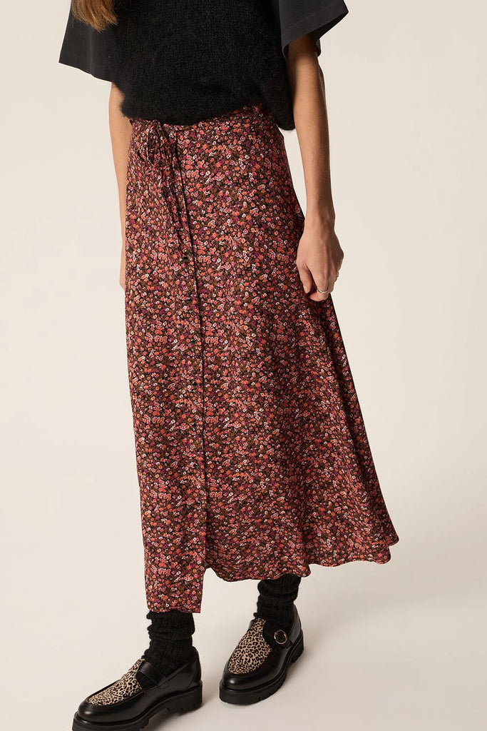 Jupe Des Petits Hauts Québec, Canada