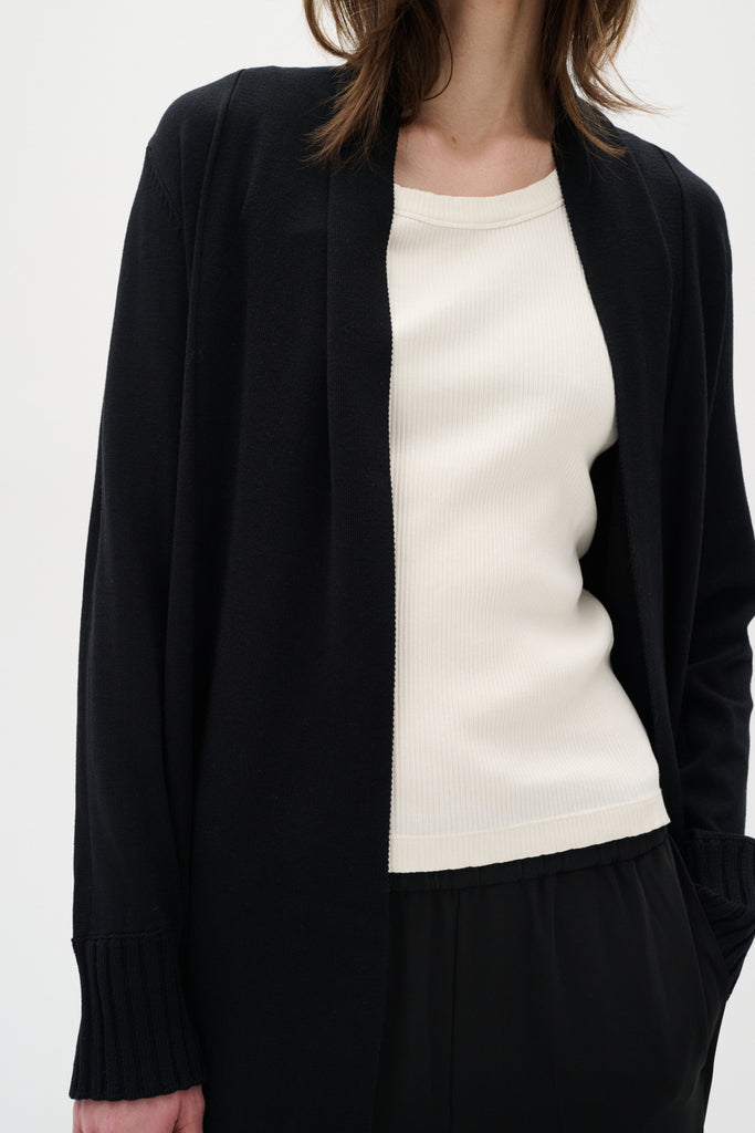 Cardigan MidleyIW noir InWear Canada