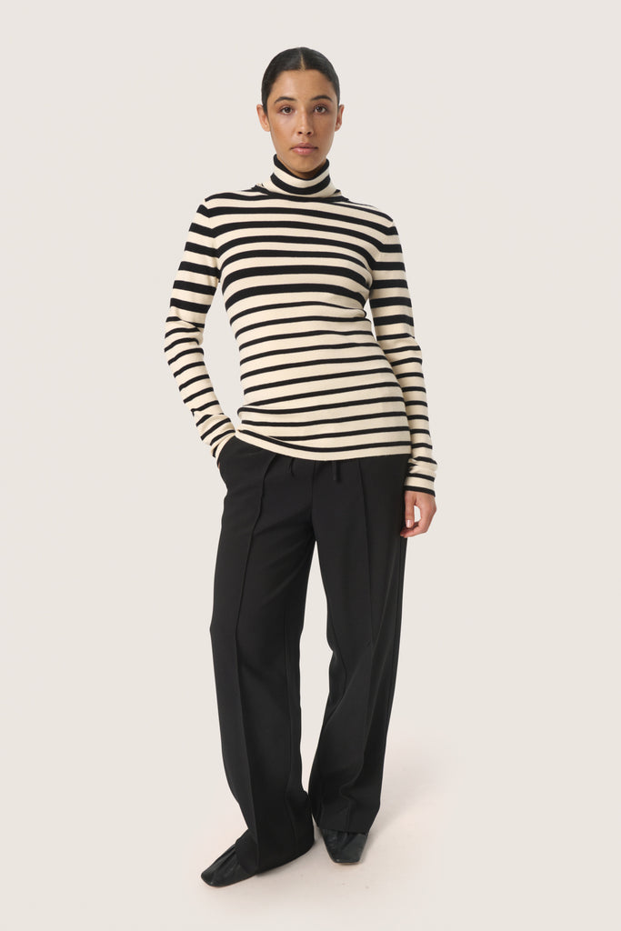 SLSPINA STRIPED ROLLNECK Soaked in Luxury Canada