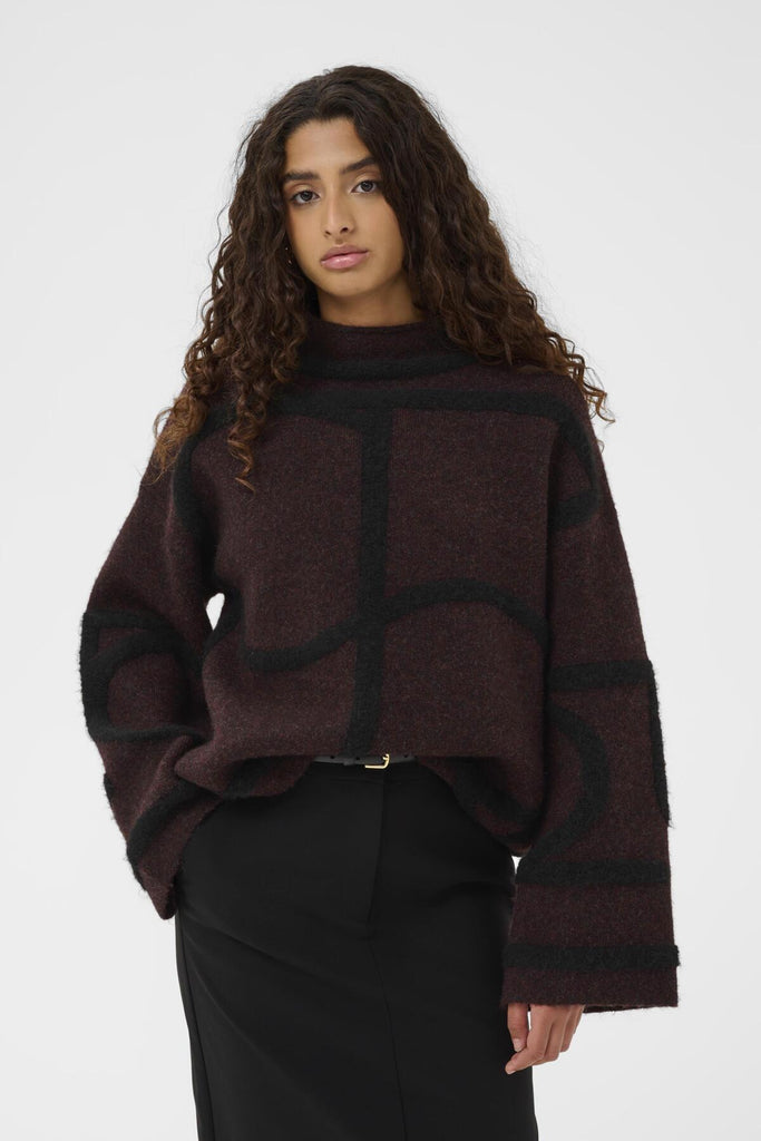 SLSorea Pullover Soaked in Luxury  Québec, Canada