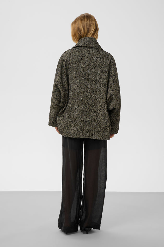 Manteau Soaked in Luxury Québec, Canada