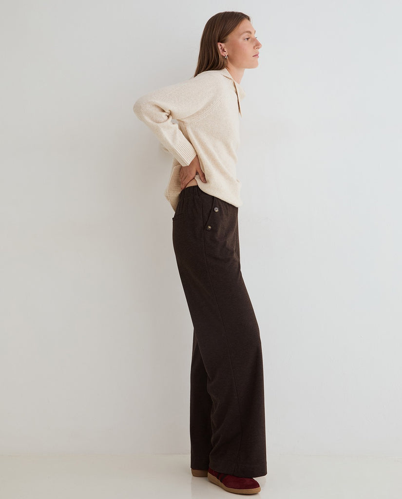 Pantalon brun Yerse Québec, Canada