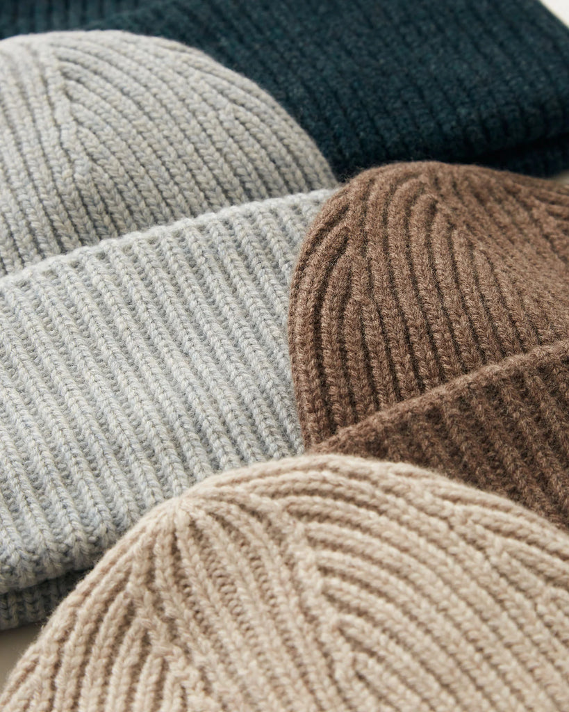 Tuque en laine Lucy dark taupe Naïf Canada