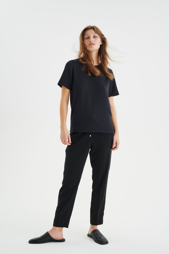 Haut basique noir femme