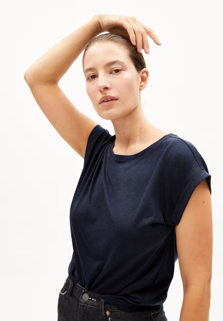 Tee-shirt Jilaana night sky Armedangels Canada