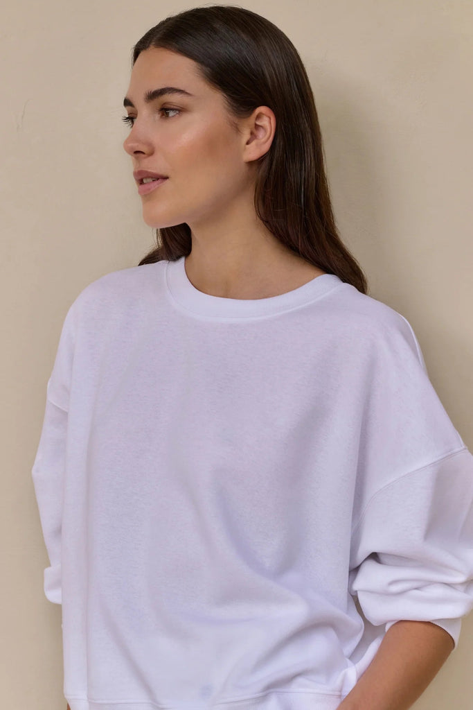Sweatshirt léger blanc pur Yaya  Québec, Canada