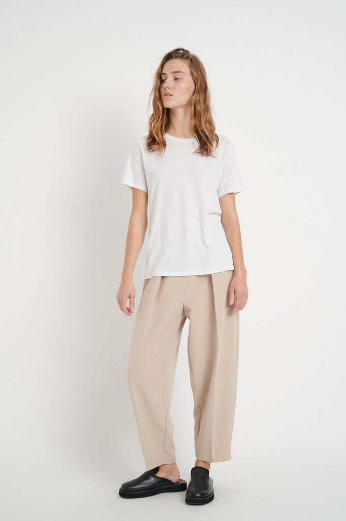 Alma InWear chez Jupon Pressé, Québec, QC, Canada