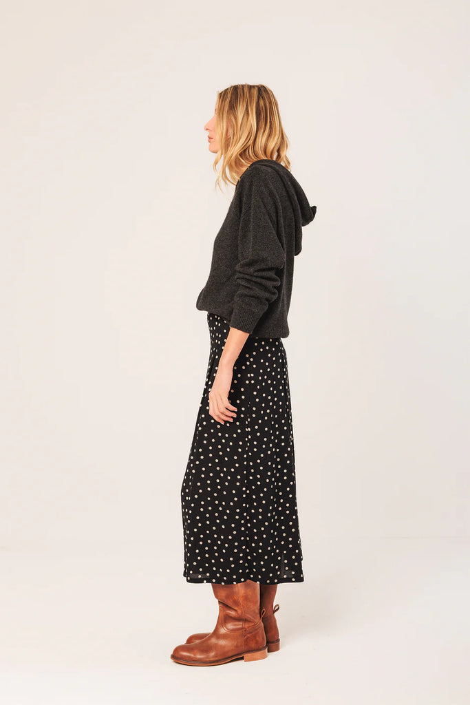 Jupe à pois femme Québec, Canada